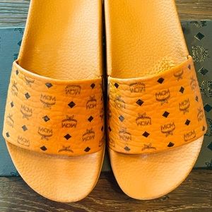 MCM Pool Slides Brown excellent preowned condition barely worn from my closet!